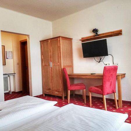 Familie Zuser Hotel Garni ミッターバッハ エクステリア 写真