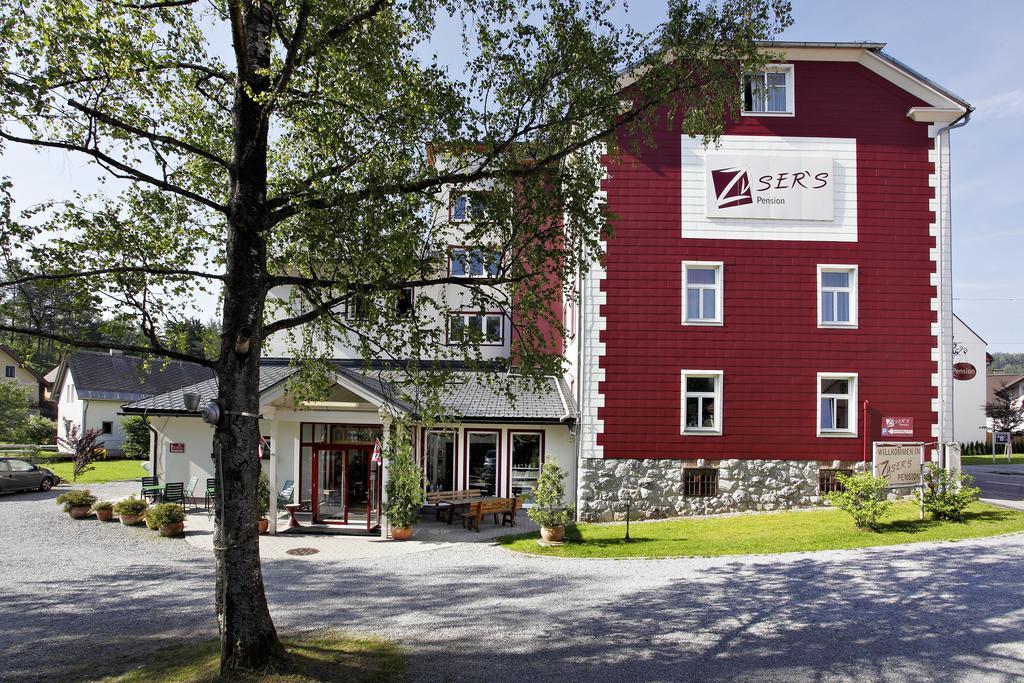 Familie Zuser Hotel Garni ミッターバッハ エクステリア 写真