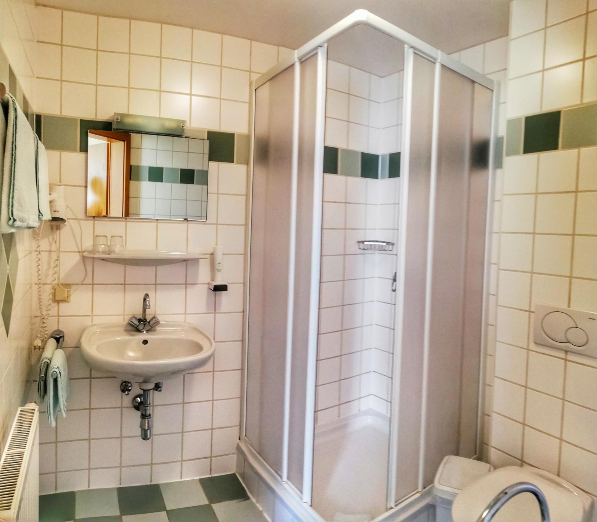 Familie Zuser Hotel Garni ミッターバッハ エクステリア 写真