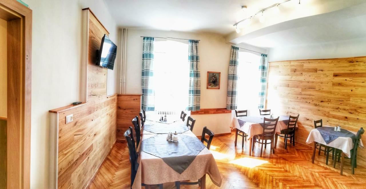 Familie Zuser Hotel Garni ミッターバッハ エクステリア 写真